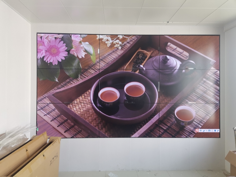 觸摸一體機